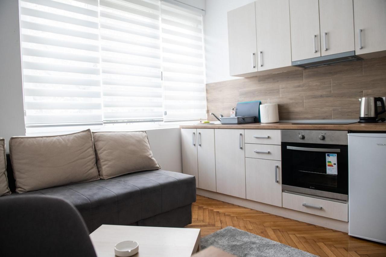 Apartman Tea 3 เบลเกรด ภายนอก รูปภาพ