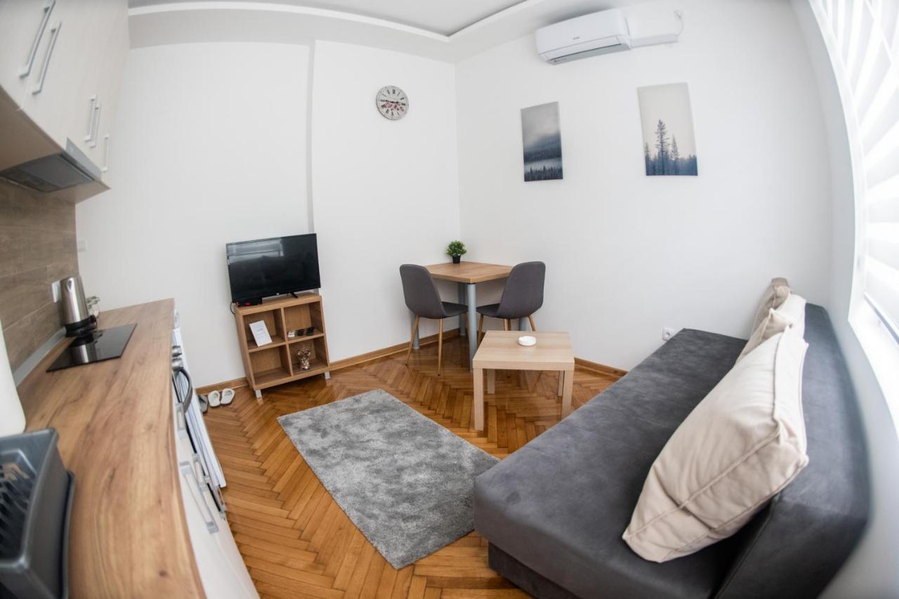 Apartman Tea 3 เบลเกรด ภายนอก รูปภาพ